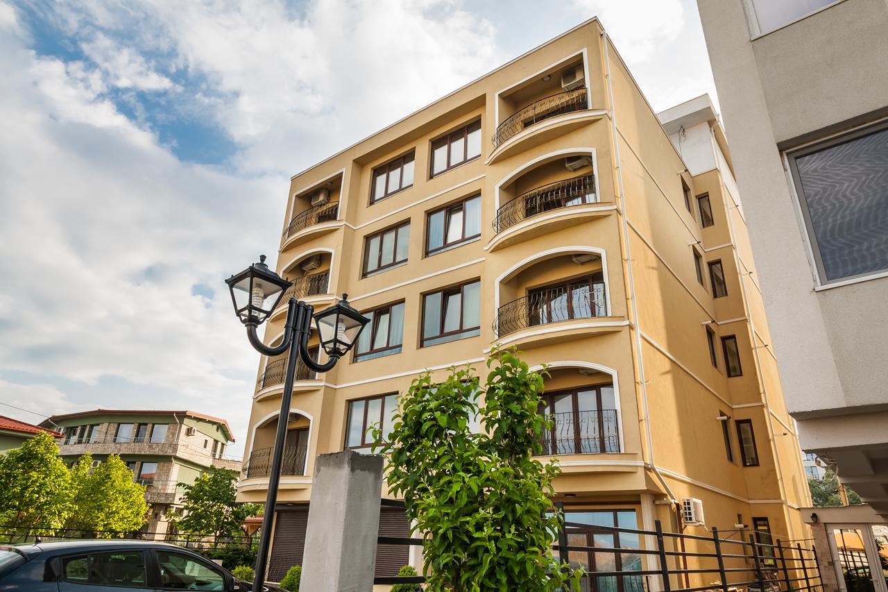 Cartagena Apartments Неводарі Екстер'єр фото